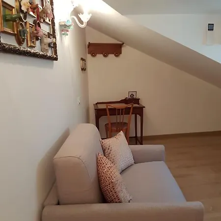 Charming House *